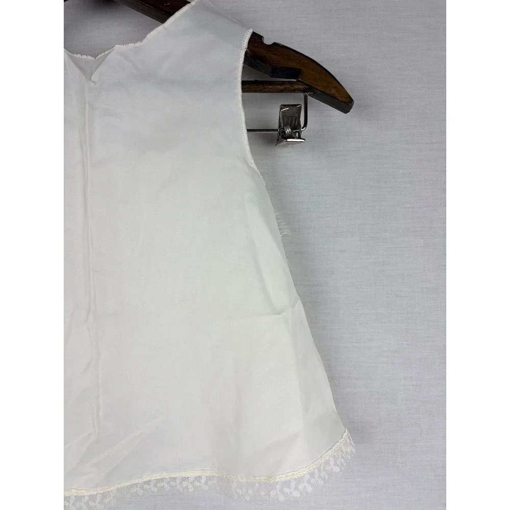N/A vintage white